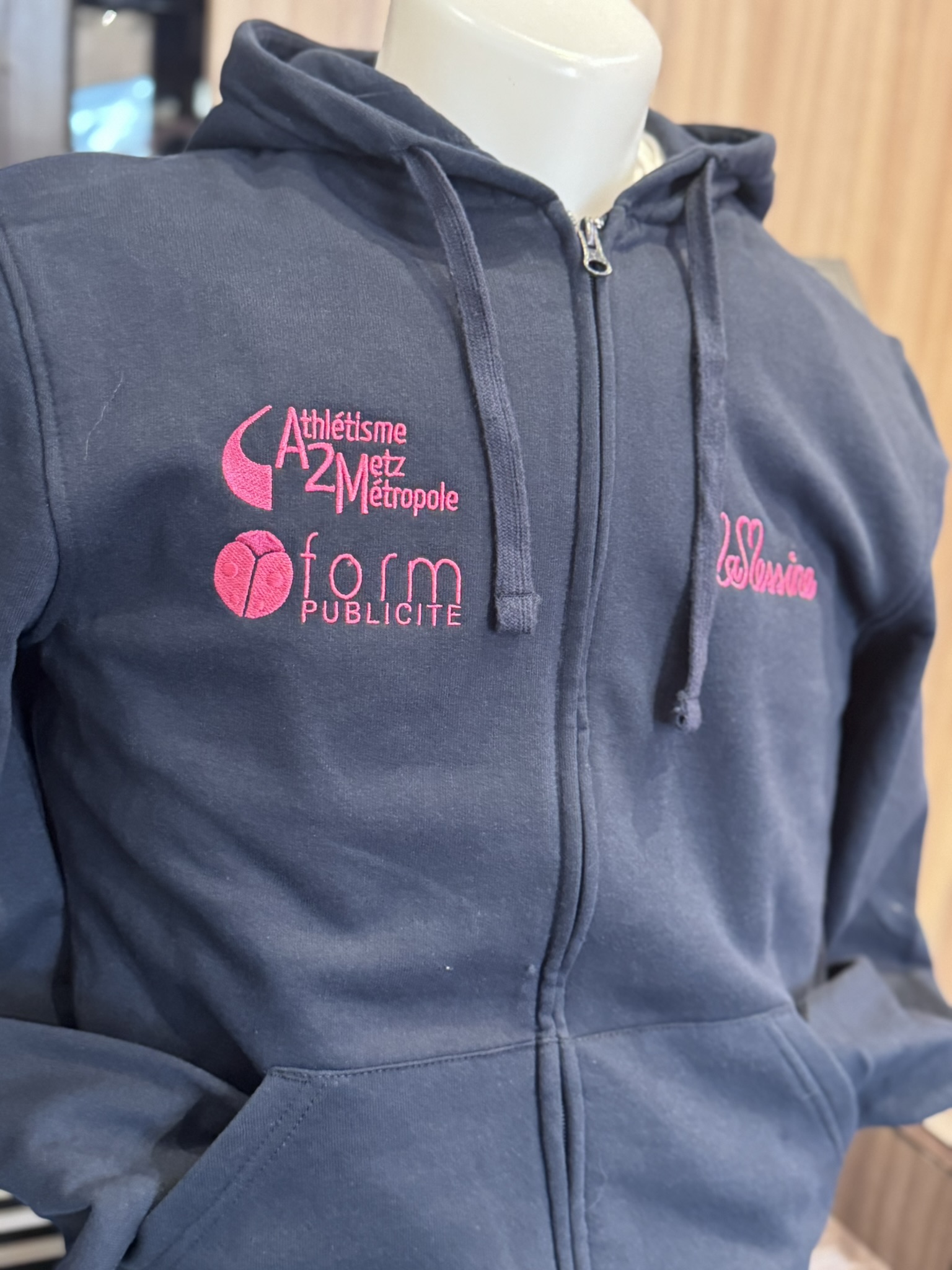 Création par Form Publicité